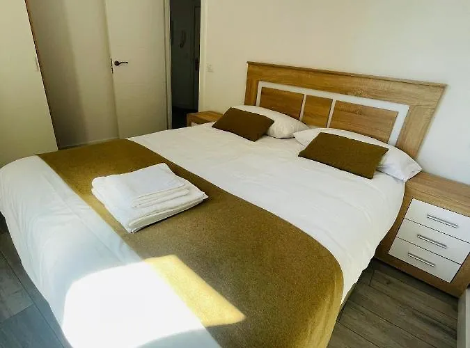 Apartamentos Rurales La Plaza 1